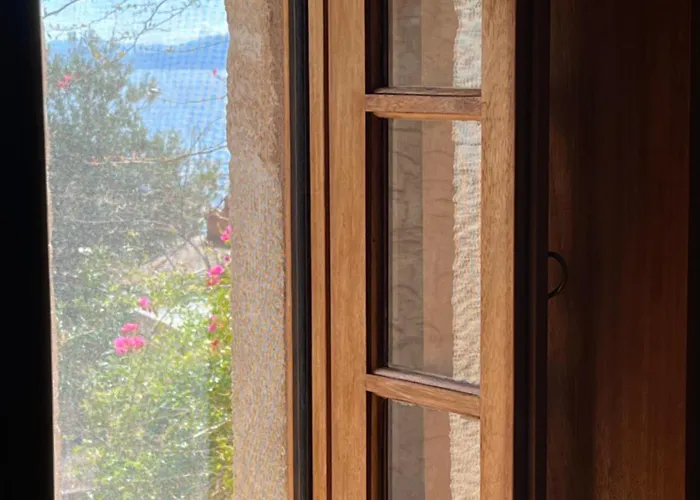 Monovasia Tholos Hammam בית נופש